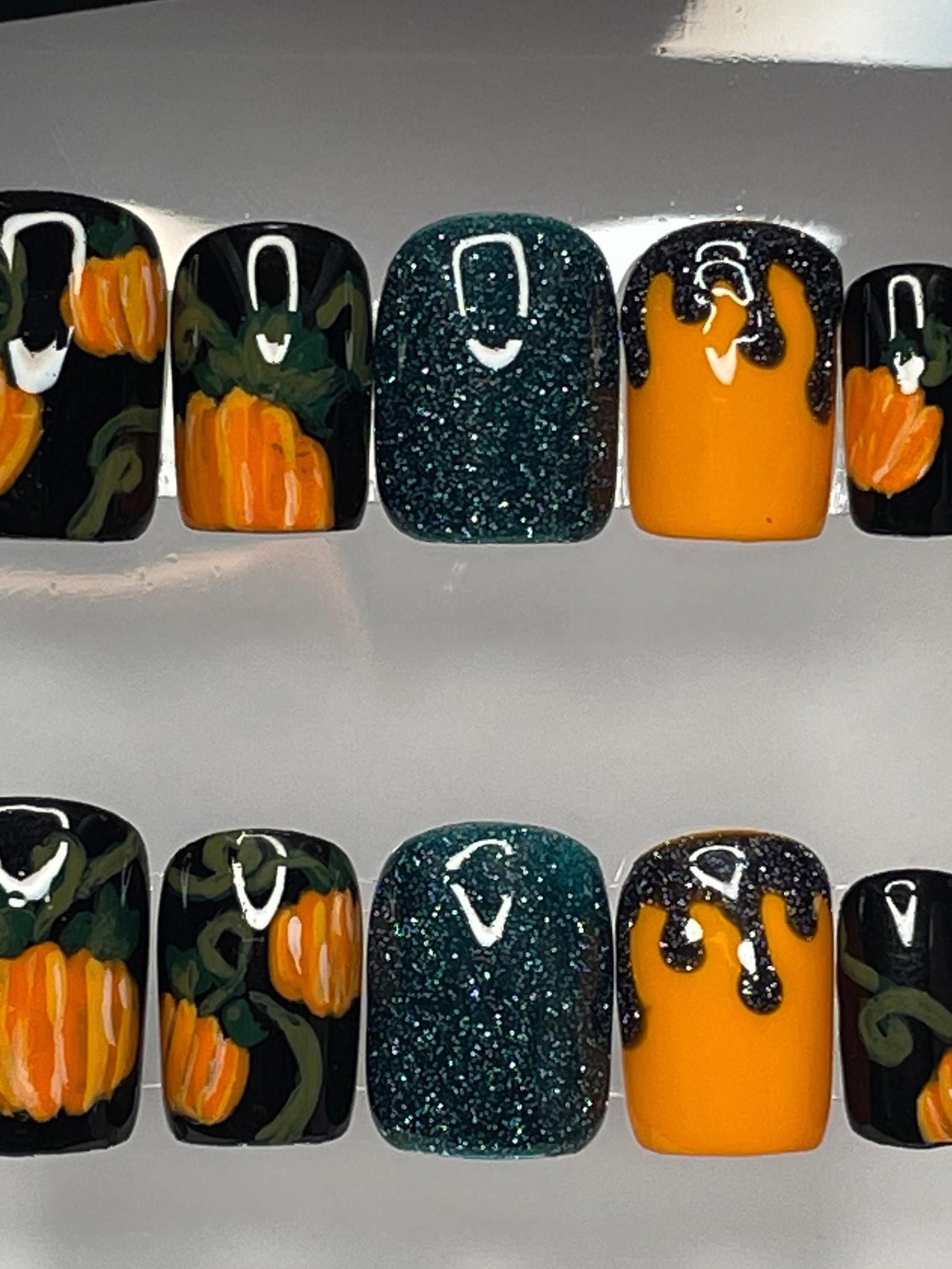 Pumpkins || Halloween Nails || Luxury Press On Nails | Reusable | Hand Painted | Made by WitchyWonders&Wares