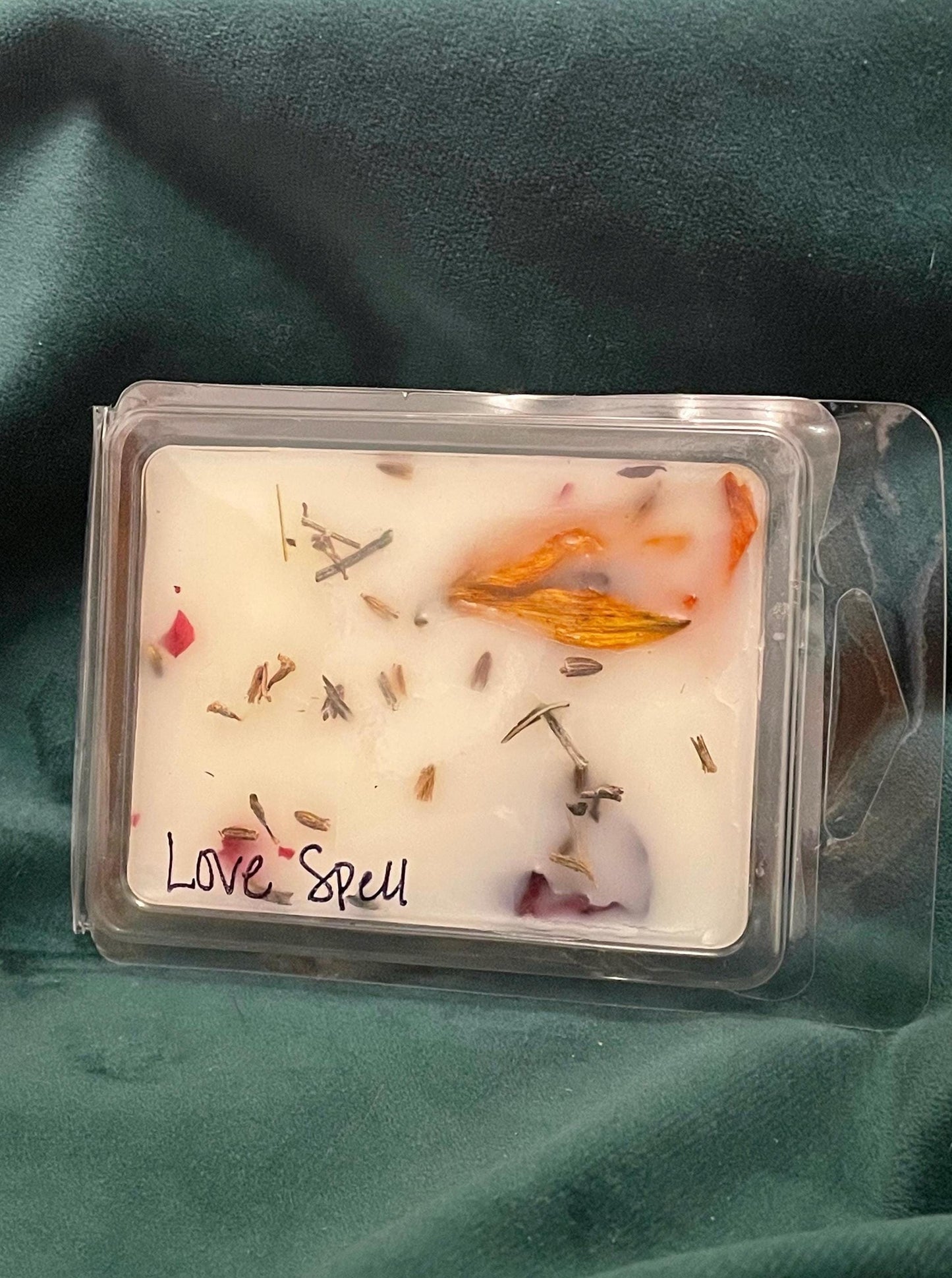 Love Spell || Soy Wax Melt || Vegan || Hand-Poured || WitchyWonders&Wares
